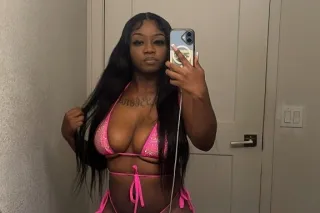 ✨Available NOW✨NeW N ToWN💕🎀INC... - Image 2