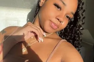 come enjoy my company 💋🥂 - 24 - Image 4