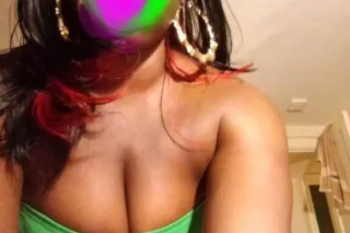 Outcalls Only ! - Get Seduced by the Queen in Green - Image 5
