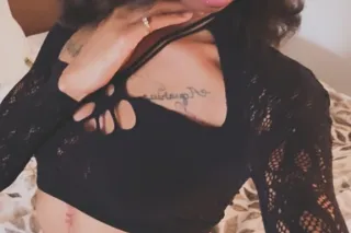 sweet petite treat 🍬🍭 - Image 2
