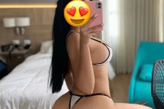 😍😘🤩😋Hola amor soy una latina d... - Image 3