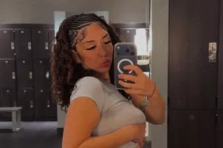 Fun, sexy, and drama-free 💋 - Image 6