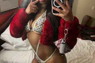 JUICYBOOTY👅 - Image 4