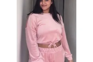 beautiful girl - Image 1