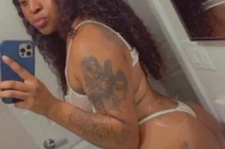 I'm Available 24/7 Full service🔥Sweet, Tight, soft and Juicy Beauty💋👉👉55 DEPOSIT REQUIRE FOR ALL APPOINMENT😍Outcall📞Incall👅Hotel Fun👅🚘Car fun💜And Video Sell👅FaceTime shows📸Availability❤ - Image 6