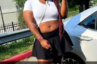 Come Take a Sip of HENNESSSYYY 🤤💙💦👅 - Image 5
