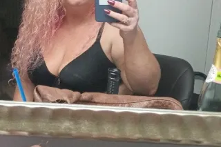 Beautiful Busty Blonde Full Service - Image 5