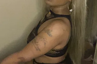 Grown and Sexy - Image 2