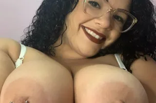 🩷BIG BOOTY🍑COME SWIM IN MY THROAT😝🥜💦AVAILABLE TODAY 📲 FRIENDLY COMPANY AND GOOD VIBES ✨Deposit must for first meet up✅ - Image 2
