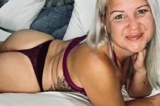 🌹I'm 41 Years Horny Sexy MOM❤Hungry Pussy🔥Ready For VIP Service💋📞Incall,📞Outcall and 🚘Car call/Hotel Fun💋 💋Available 24/7🌹 - Image 6