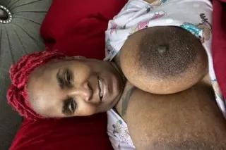 MILF at Night - Image 7