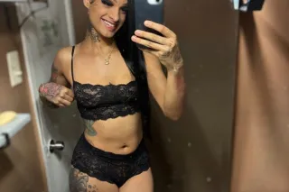 OUTCALLS ONLY 5'9 HISPANIC BEA... - Image 4
