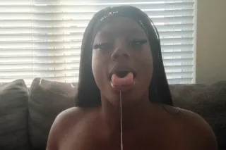 CUM SEE ME BBY LETS GWVE SOME FUN💦💦💦💦💦 - Image 1