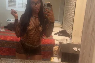 Tight Wet Pink Kitty💋💦 - Image 10