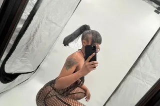 MEET UPS AND FACETIME CLEAN YO... - Image 3