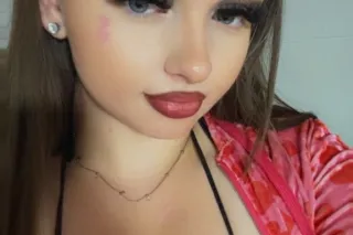👀LOOK NO FURTHER... 😍 You've Found HER 🥰 - Image 1