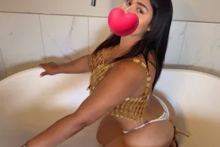 mega una sexy Colombiana - Image 6