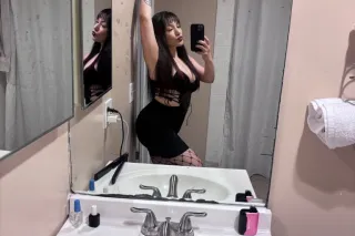 Best Fucking Head - Image 1