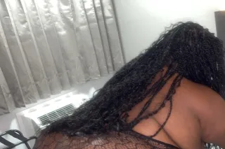 BOOK ME NOW I'LL BE THERE BY 1AM💋TIGHT PUSSY😝BEST THROAT💦💦CALL ME IF YOU WANNA HEAR FROM ME QUICKER💦I AM A BBW🍫💦💦I CAN COME SEE YOU 🥥🌊 - Image 5