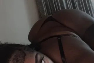 ⏰COME SEE ME😘 - Image 3