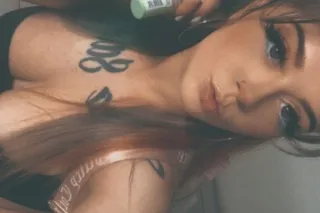 SHORT THICK TATTED SEXY WHITE GIRL ♥) - Image 3