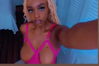 $UP👄HEAD🦸 - Image 1