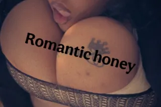 sweet pussy 💦 FRIENDLY OUTOING... - Image 2