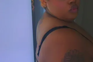 The Grip So Crazy, She Known t... - Image 1