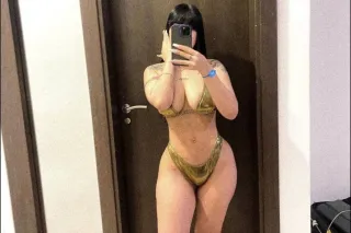 👅🏨 Hi I’m KARLA 🇨🇴 I’m Colombi... - Image 3