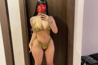 👅🏨 Hi I’m KARLA 🇨🇴 I’m Colombi... - Image 4