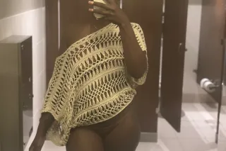 HOT READY & WAITING - Image 11