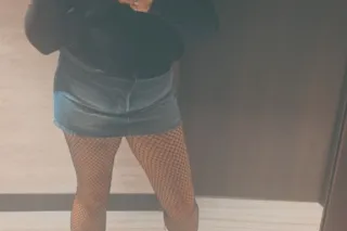 ✨️😻✨️😻✨️Wet Ready and Willing To Be Your Sexy Little Secret✨️😻✨️😻✨️ - Image 1