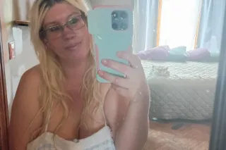 Ready To Play 😘😘😘 Ask about Rates 🍑💦😋❤💕 Also Ask About Video Sales ☺💋☺💋☺💋☺ If your a Good Person and Nice, Respectful as well as Enjoy 🍑💦😋💋 - Image 1