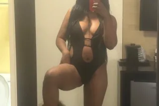 ✨Exotic Ebony Babe Available Now✨ - Image 9