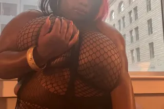 daddy i am new in the city let me give you a relaxing massage with a happy ending 🥰🥰🥰we can do any positon you like😈🥵🥵 available24/7 NO cops no drama 😨😨no time wasters - Image 8