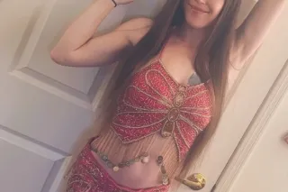 🚨SUNDAY FUNDAY🚨SUMMER FUN 🌞 your PETiTE AMAZiNG ATF ASHLEY B🌺 CASH 💰💵 ONLY on ARRIVAL - Image 4