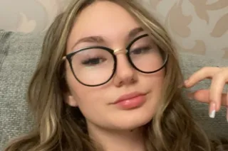 🦋Sexy Girl in your Next door🦋A... - Image 3