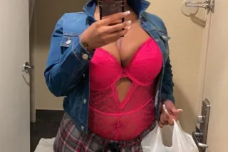 ⏰COME SEE ME😘 - Image 7