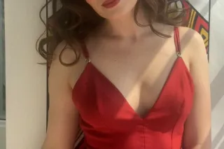 INDEPENDENT DISCRETE MILF - 35 - Image 3