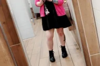 Hmu so we can have some naught... - Image 1