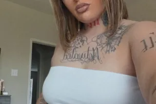 😝💦Freaky with a Fat Azz 🍑Prett... - Image 1