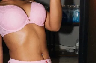 5 st⭐fantasy %100 REAL 💕 My place or yours! #Miss.Cryptonite 😈😜 - Image 4