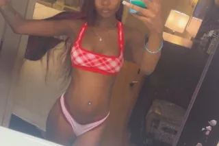GushingWet&Tight Pussy🥹Pretty DarkSkinn🤎 “/InCalls” Only Rn ! - Image 1