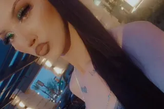 100% LEGIT Sexy Snow Bunny 🐇 -... - Image 4