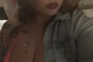 WHITE GIRL💕🫧 INCALL SPECIALS💕🫧... - Image 3