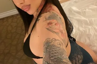CALIFORNIA BADDIE👸🏼CAN YOU MAKE THIS BIG BOOTY LATINA SQUIRT 💦🍑🤑 - Image 8