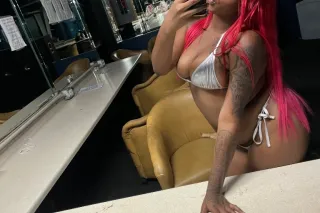 Thick & Sexy Ebony ready to Pl... - Image 3