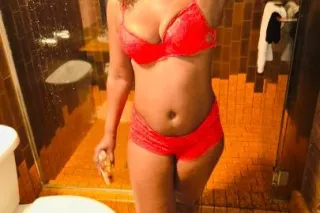 Im Available rn to fuck yesterday was busy sorry guys - Image 8