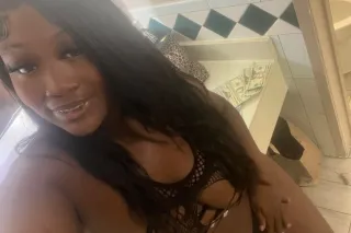 COME GET YO DICK SUCKED BY THE PRETTY BRACE FACE BBW💙 INCALLS AND OUTCALLS - Image 1