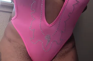 latina caliente - 36 - Image 2